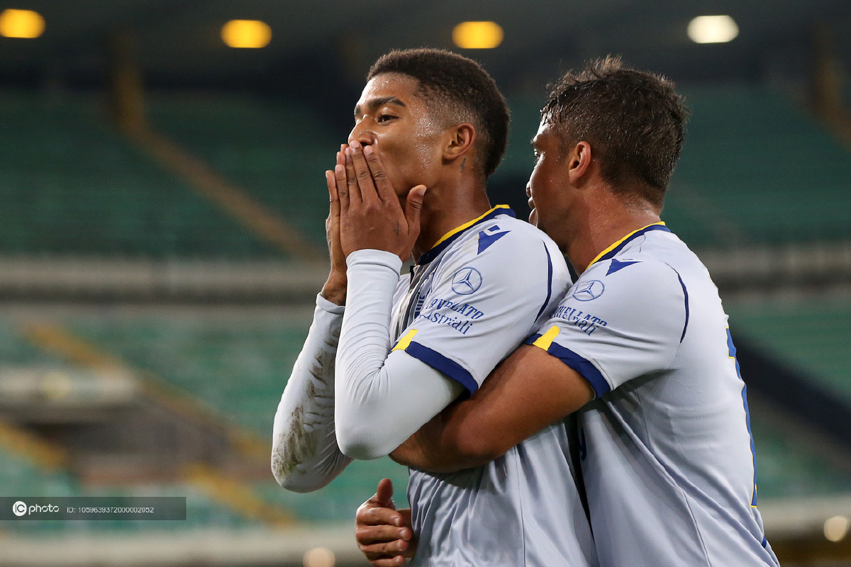 九游体育-武汉三镇俯瞰图